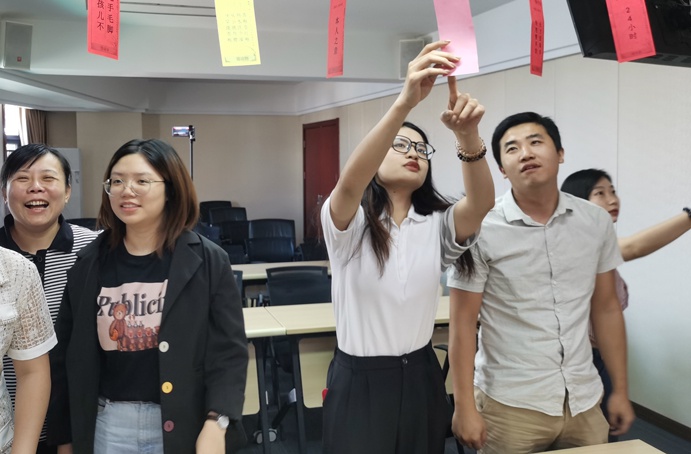 共青團(tuán)南昌市政建設(shè)集團(tuán)有限公司委員會(huì)舉辦了“承傳統(tǒng)文化，享團(tuán)圓美滿”中秋主題活動(dòng)6911.jpg