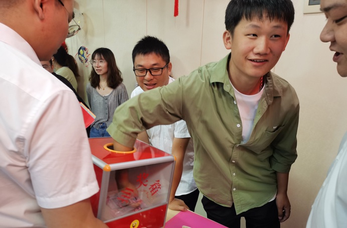 共青團(tuán)南昌市政建設(shè)集團(tuán)有限公司委員會(huì)舉辦了“承傳統(tǒng)文化，享團(tuán)圓美滿”中秋主題活動(dòng)6914.jpg